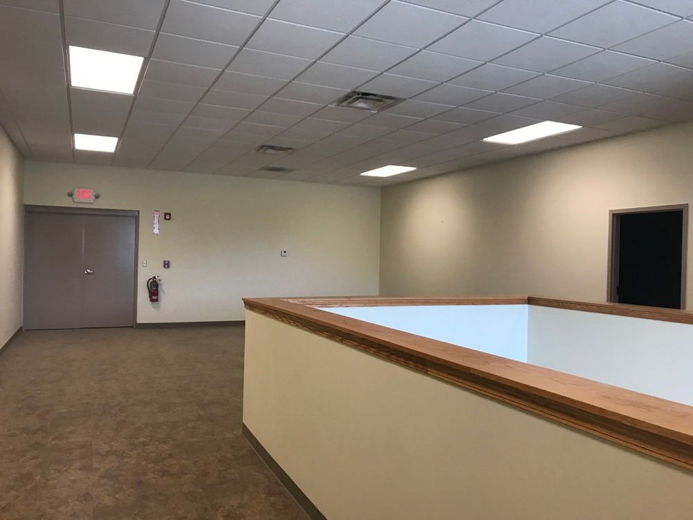 102 N Sundale Rd, Norwich, OH 43767